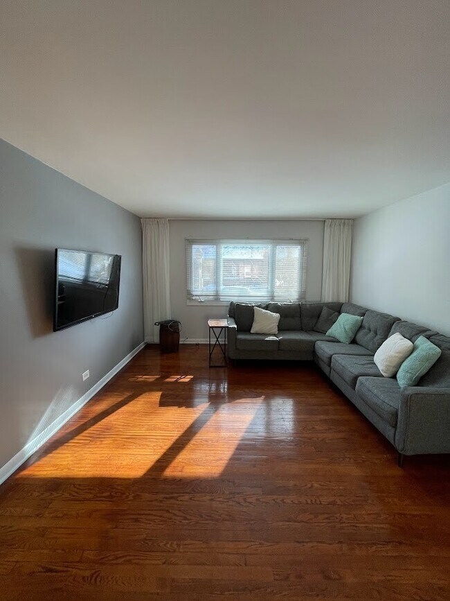 Foto del edificio - 2804 W Farragut Ave