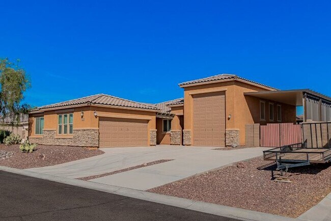 Building Photo - LAS BARRANCAS POOL HOME WITH SOLAR