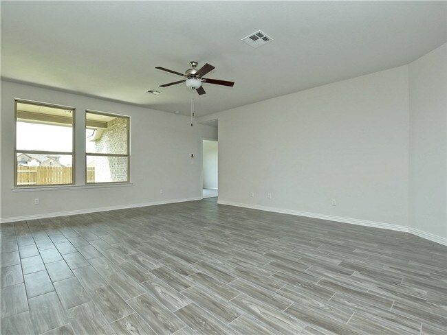 Foto del edificio - 3701 Kirby Cove