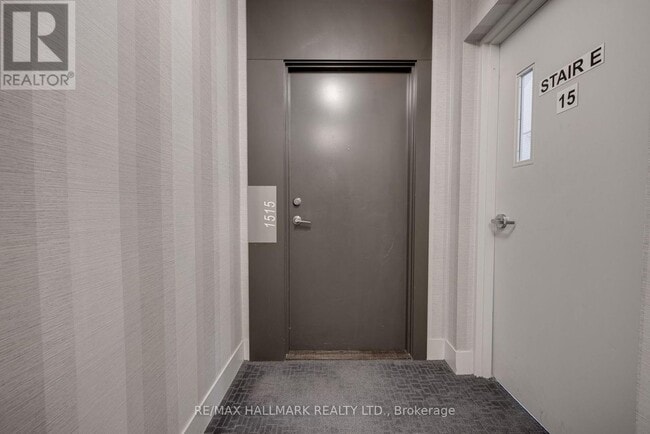 Building Photo - 20 Bruyeres Mews