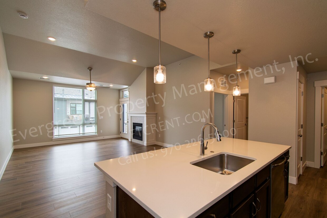 Primary Photo - Gorgeous, brand new, 2-bedroom condo in No...