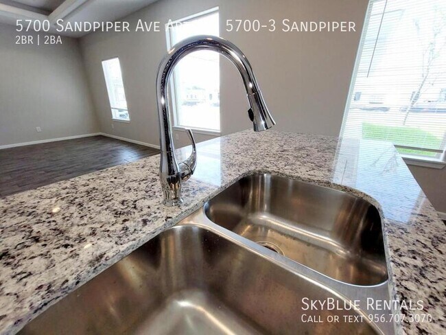 Foto del edificio - 5700 Sandpiper Ave