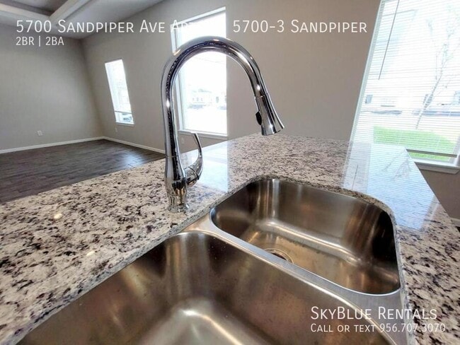 Building Photo - 5700 Sandpiper Ave