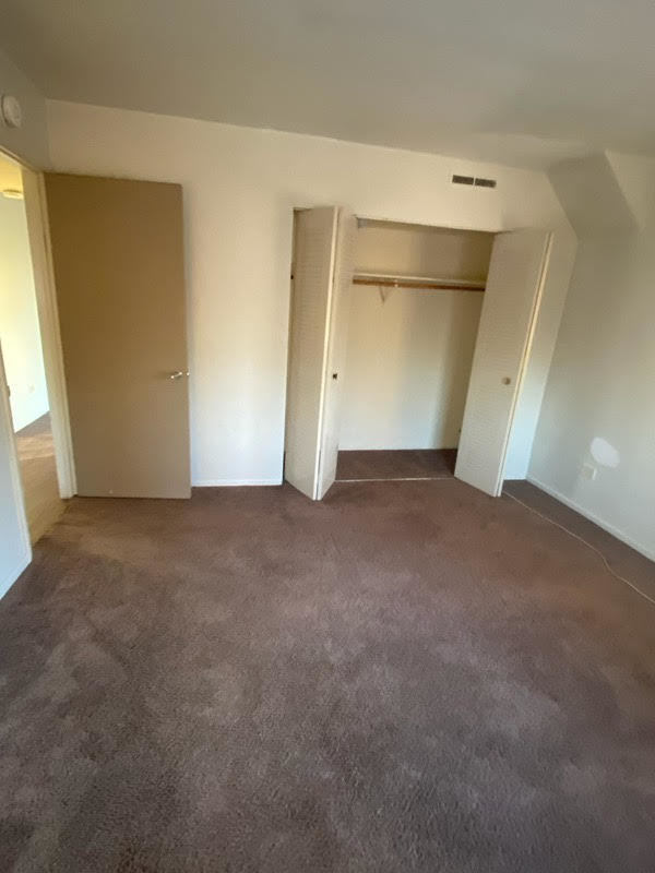 Building Photo - 4306 Lindenwood Dr