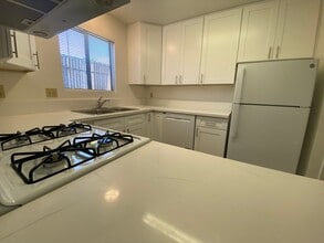 Building Photo - 9337 Musselman Dr