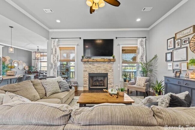 Building Photo - 123 Bud Ford Trail