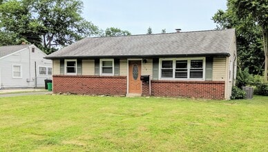 Building Photo - 158 Peterson Blvd