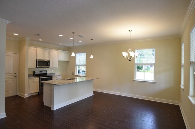 Building Photo - Beautiful  3 Bed 2.5 Bath Town Home in Orlando, FL! COLLEGE PARK!!!