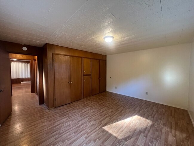 Foto del edificio - 1184 Fickle Hill RD