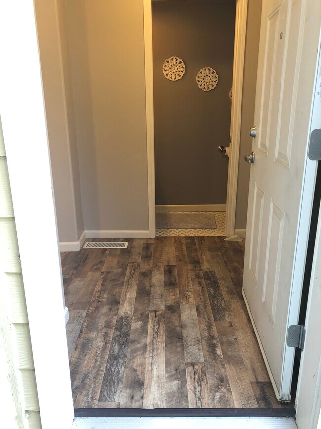 Welcome - 2670 Brooks Ave NE