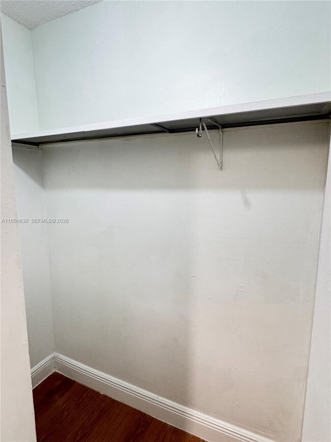 Foto del edificio - 4154 NW 79th Ave