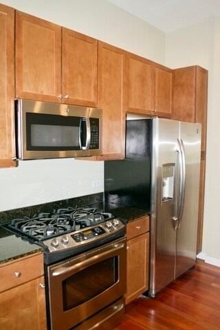 Foto del edificio - 3920 N Sheridan Rd