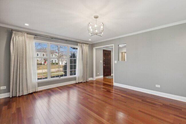 Building Photo - 259 Adler Dr