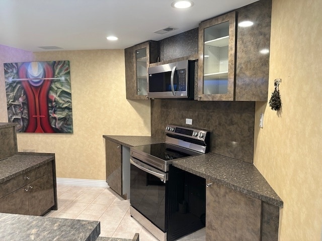 Building Photo - 21839 Riviera Ct