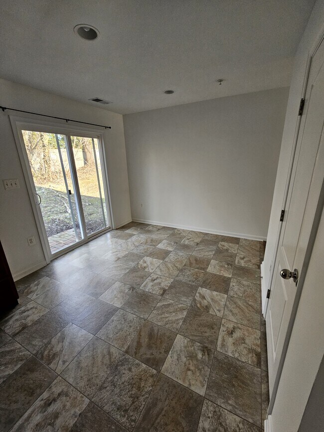 Foto del edificio - 106 Johnstown Ln