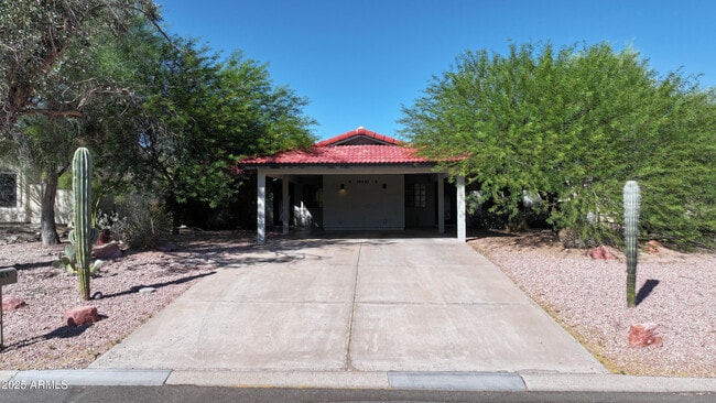 Building Photo - 16462 E Ashbrook Dr