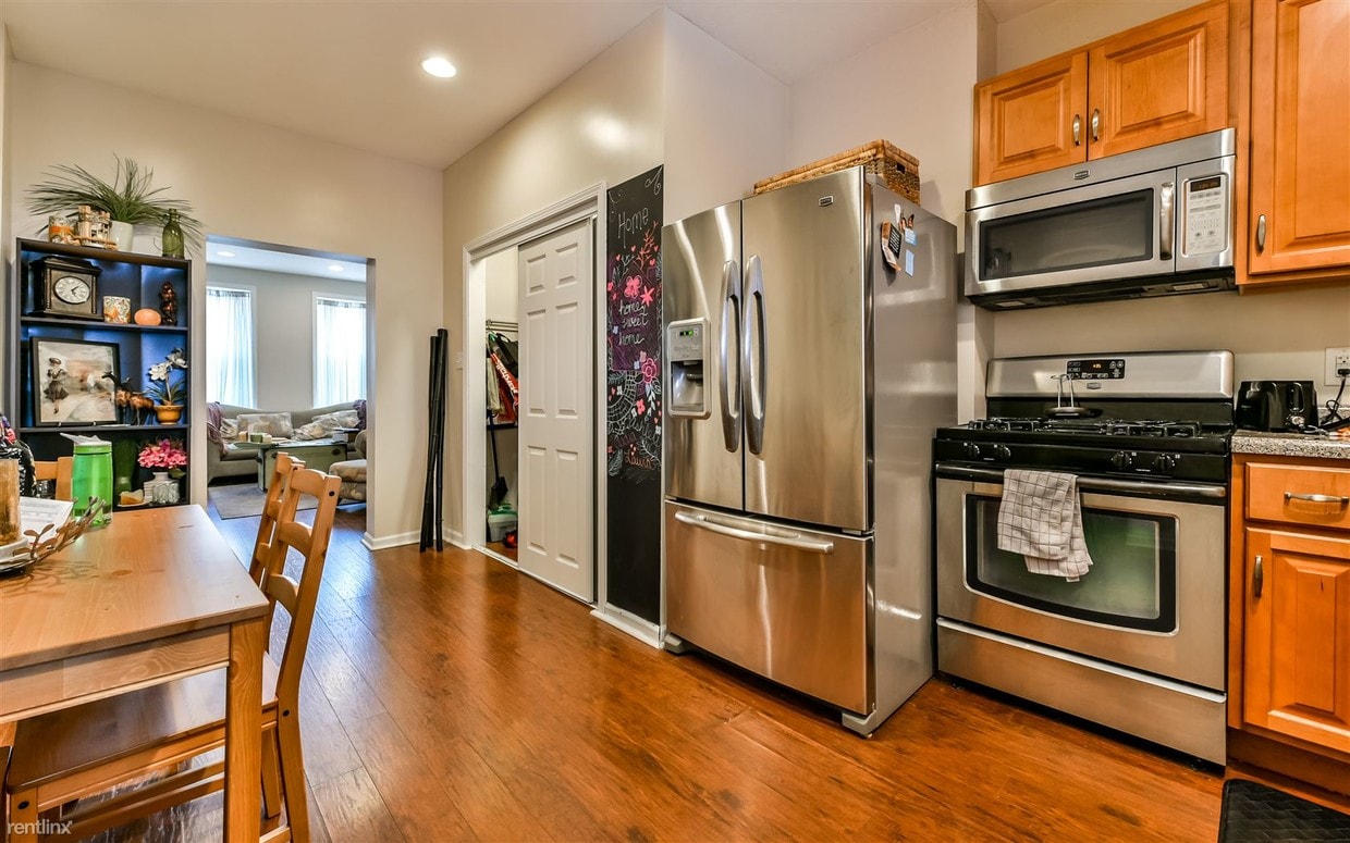 Primary Photo - 3 br, 1.5 bath House - 112 S 12th St