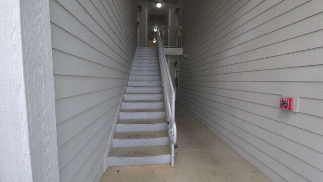 Building Photo - Resort Living. Fort Bragg Close. This is the One.