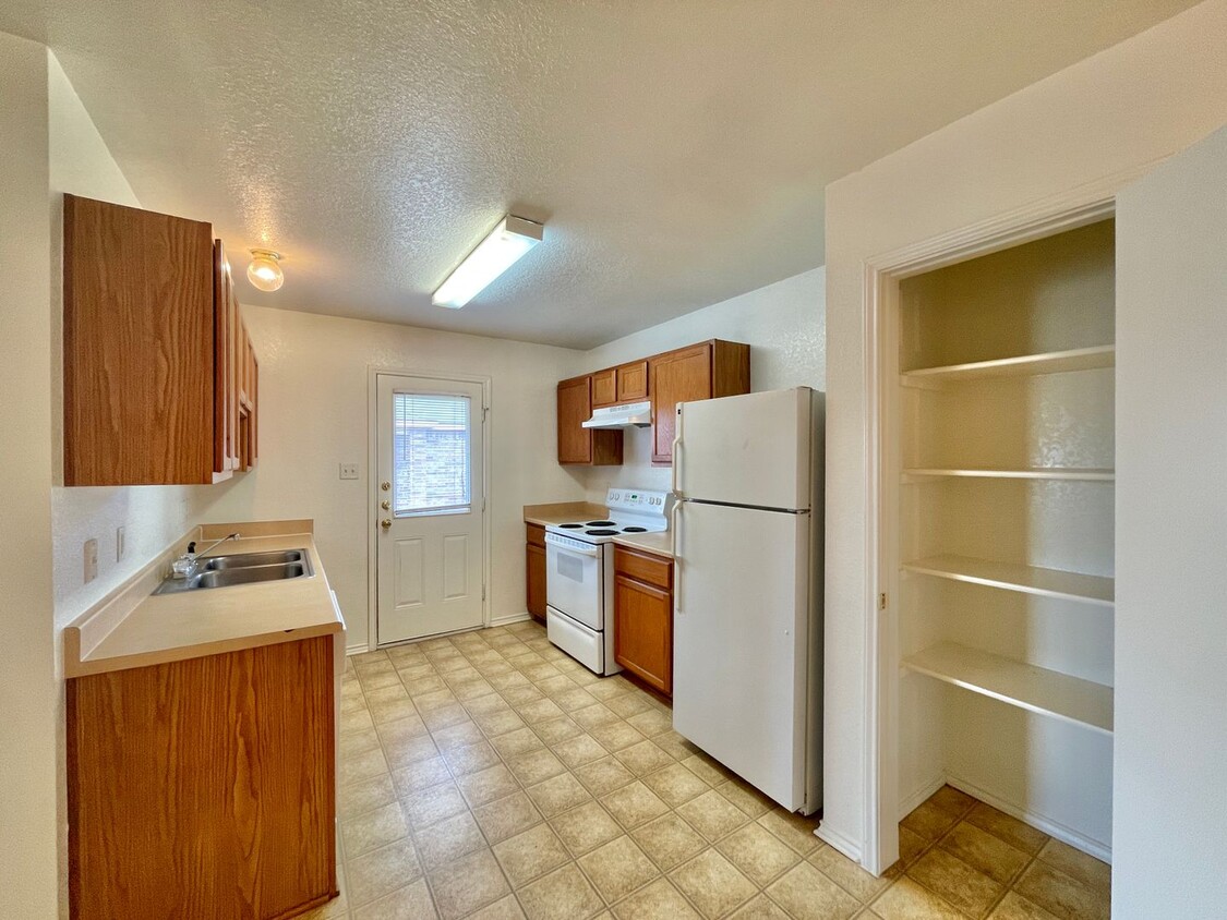 5306 Lauren Lea Dr Unit A, Killeen, TX 76549 - Room for Rent in Killeen, TX  | Apartments.com