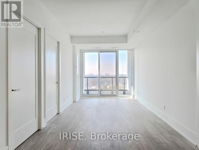 Photo du bâtiment - 115 Denison Ave