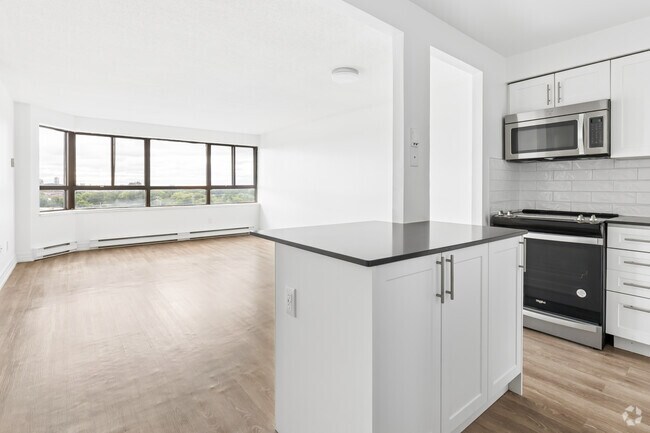 1 chambre, 1 salle de bain - 678 pi² - Cuisine/séjour - 545 547 & 565 Belmont Avenue W