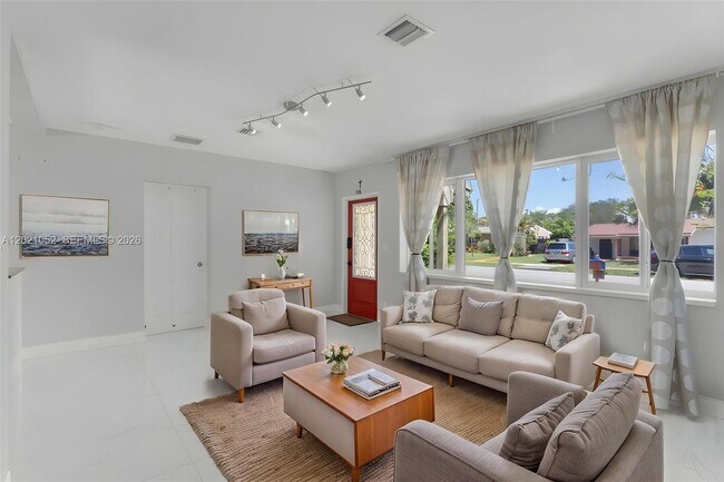 Foto del edificio - 2340 SW 15th St