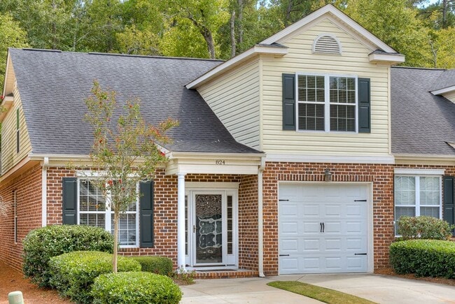 Building Photo - 824 Mayo Ln
