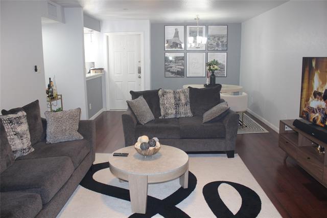 Building Photo - 11470 Audelia Rd