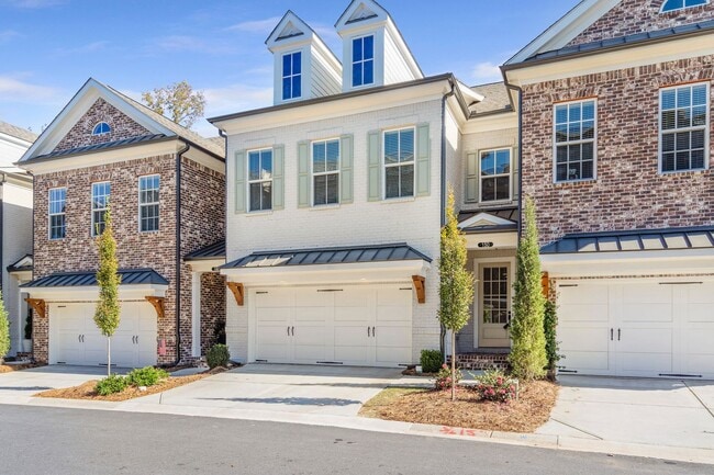 East Of Main - Downtown Alpharetta - East Of Main - Downtown Alpharetta Townhome