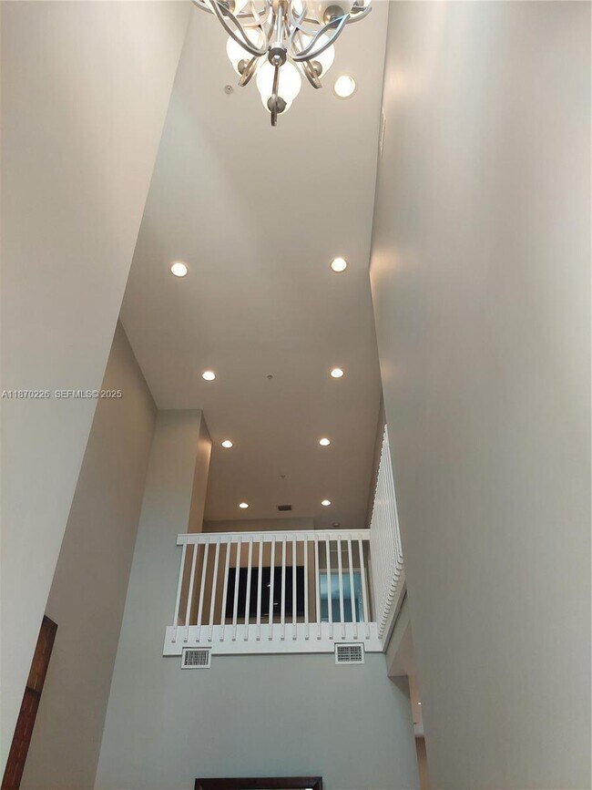 Foto del edificio - 1115 N 17th Ave