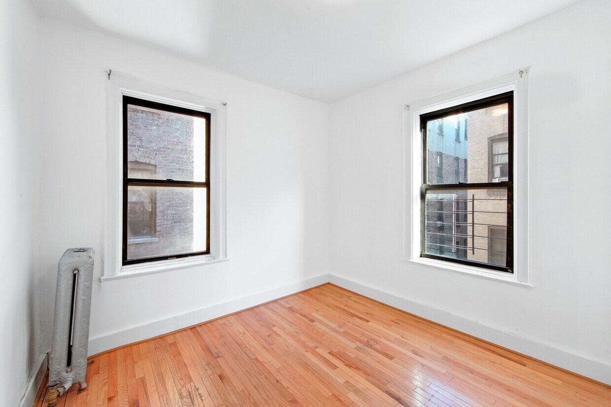 Primary Photo - WEST 136 STREET