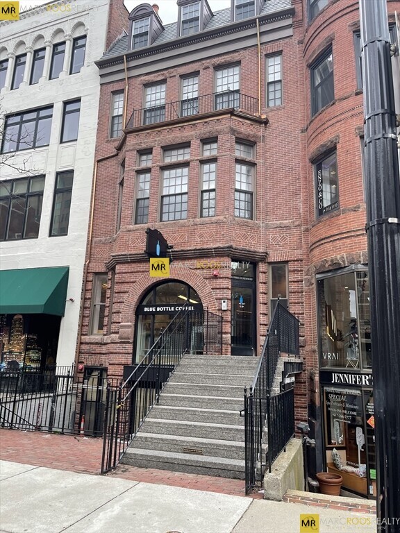 Foto del edificio - 163 Newbury St