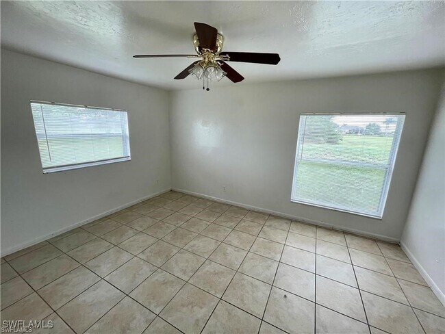 Foto del edificio - 1415 Andalusia Blvd