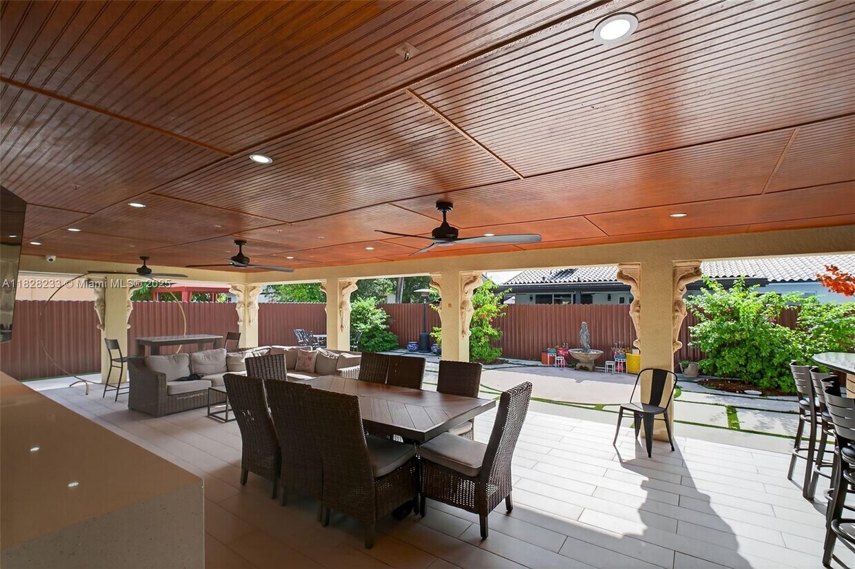 Foto principal - 2431 SW 127th Ave