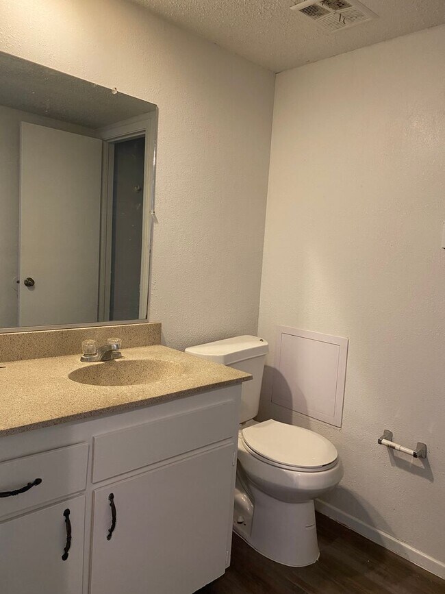 Foto del edificio - 4711 58th St