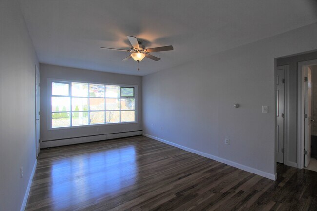 Foto del edificio - 123 Highland Ave