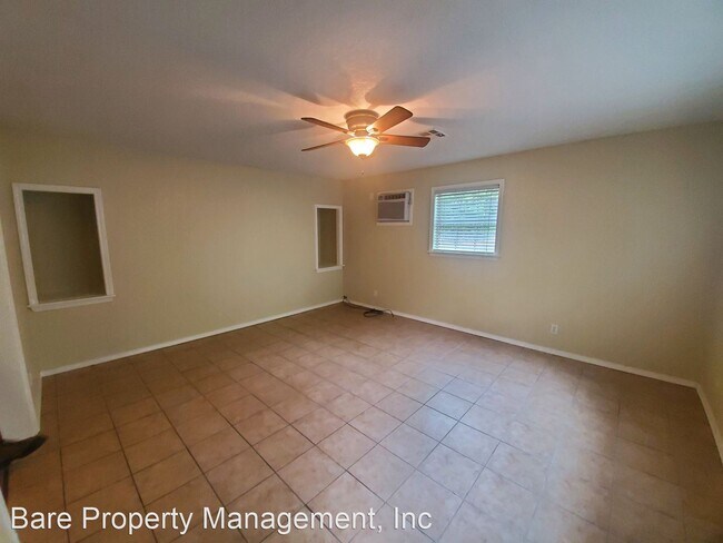 Building Photo - 3 br, 2 bath House - 18090 Clayton Circle