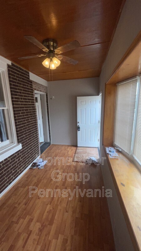 Foto del edificio - 5920 Chester Ave