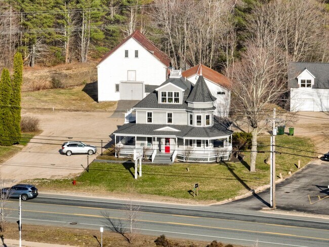 Building Photo - 3641 White Mountain Hwy
