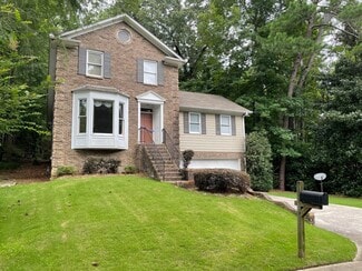 Building Photo - 2301 Vestbrook Dr