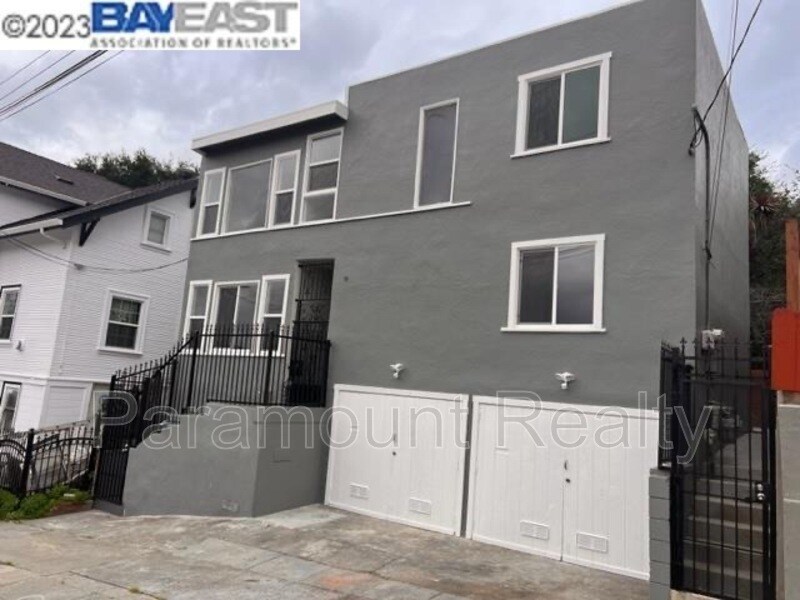 Foto principal - 3316 Elliot St