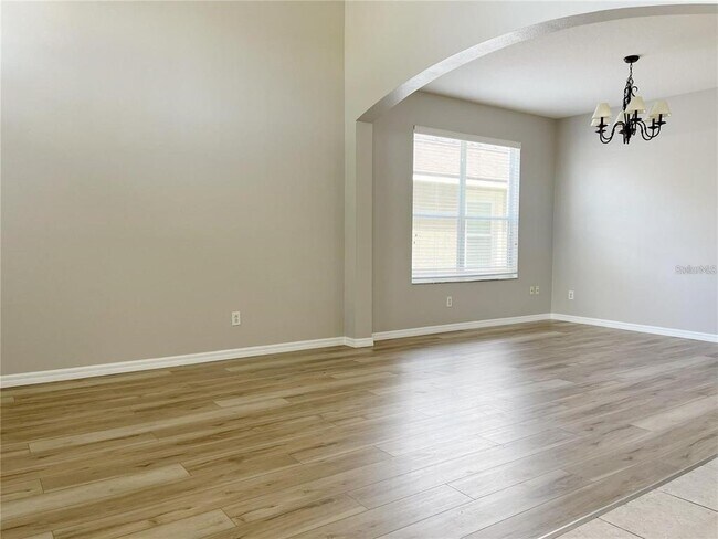 Foto del edificio - 12860 Hunter's Vista Blvd