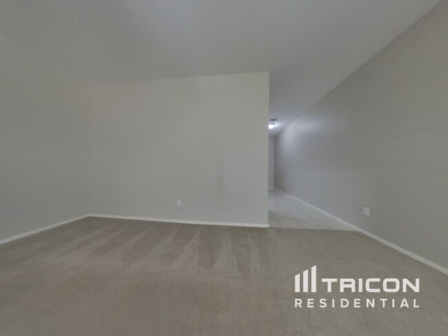Foto del edificio - 29300 W Clarendon Avenue Buckeye AZ
