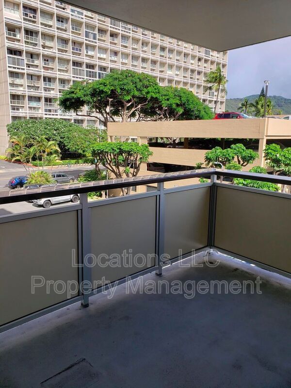 Foto del edificio - 509 University Ave