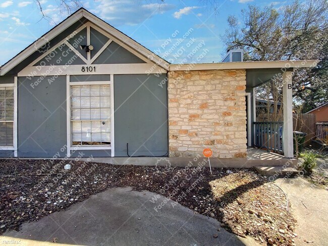 Building Photo - 2 br, 2 bath Duplex - 8101 Dowling Cv B B