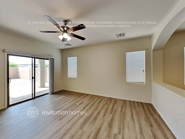 Foto del edificio - 37977 W Merced St