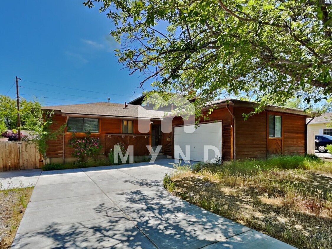 Primary Photo - 2910 Apollo Way