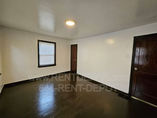 Foto del edificio - 1133 Bayard Park Dr