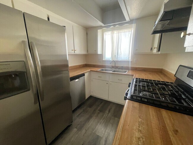Foto del edificio - Affordable and Close to Town