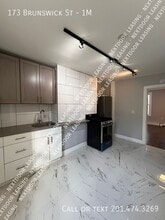 Building Photo - 173 Brunswick St